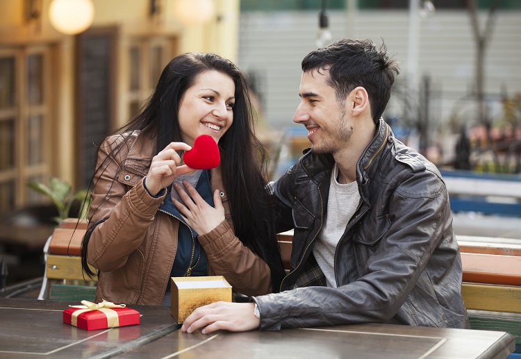 Herpes in College: Real Talk About Hookups and Dating